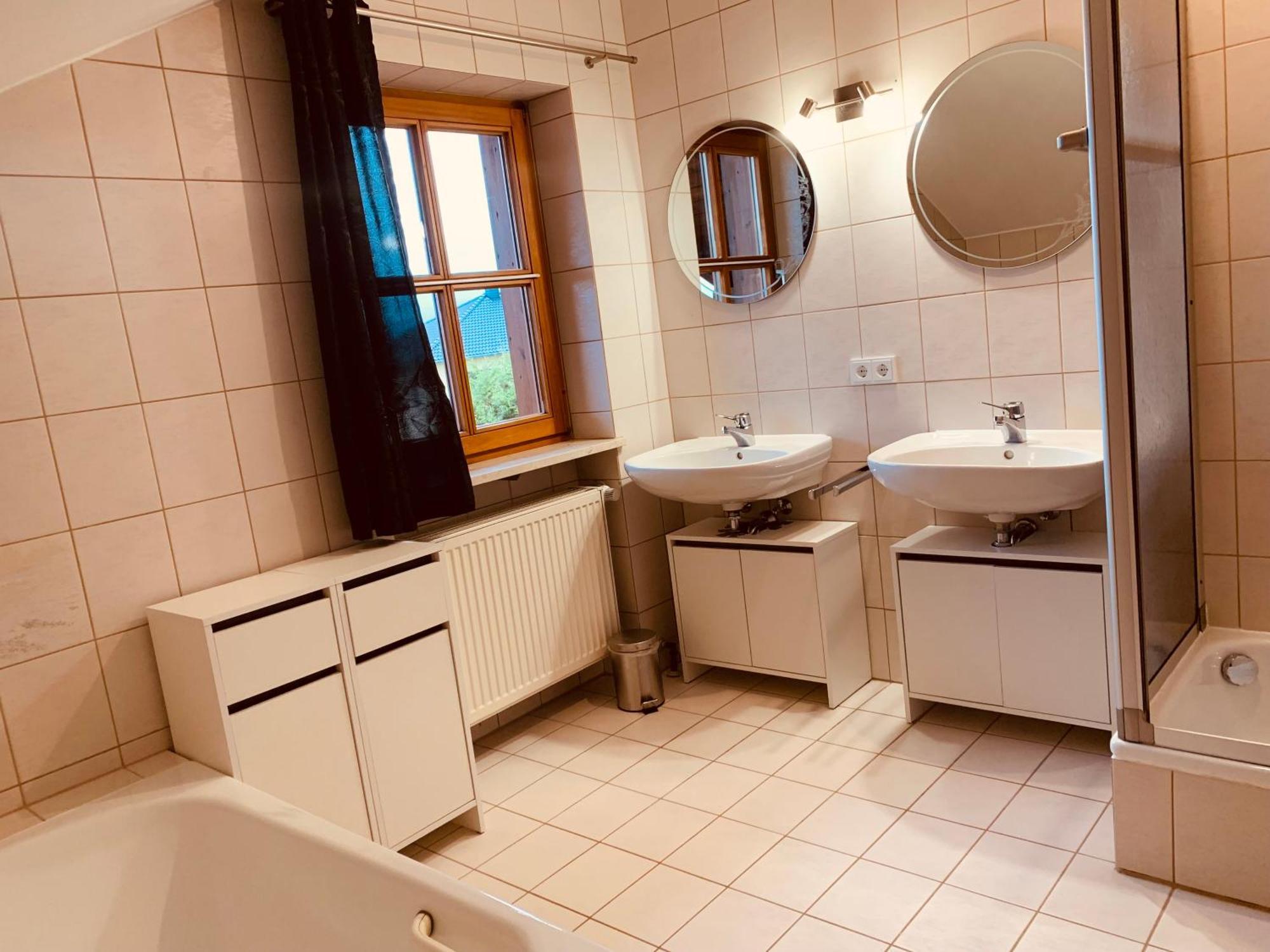Thyrnau Adlerhorst, 4 Schlafzimmer, Blick In Die Alpen, Parkplatz מראה חיצוני תמונה