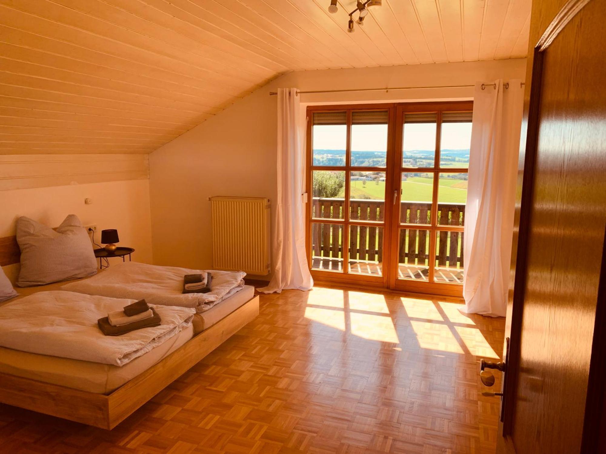 Thyrnau Adlerhorst, 4 Schlafzimmer, Blick In Die Alpen, Parkplatz מראה חיצוני תמונה